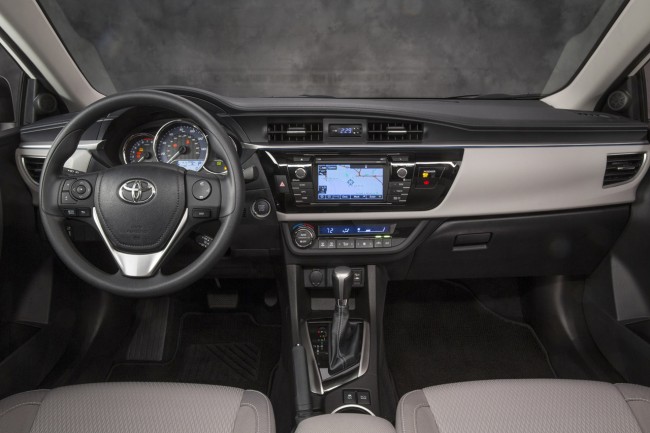 TOYOTA COROLLA 2014